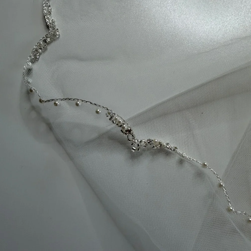 ELENA Bridal Wedding Veil Ivory Beaded Tulle Scalloped Women's OS New Comb